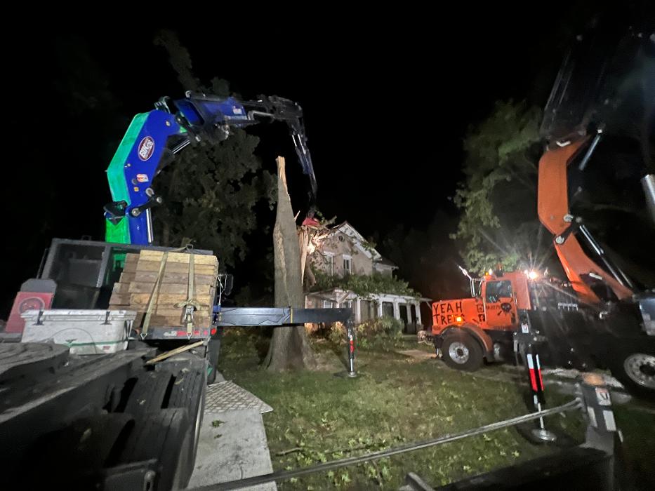 Sweet’s Tree Service LLC Image