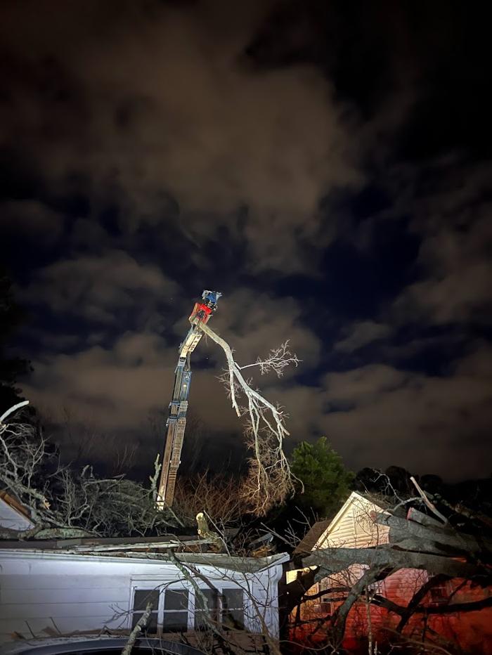 Sweet’s Tree Service LLC Image