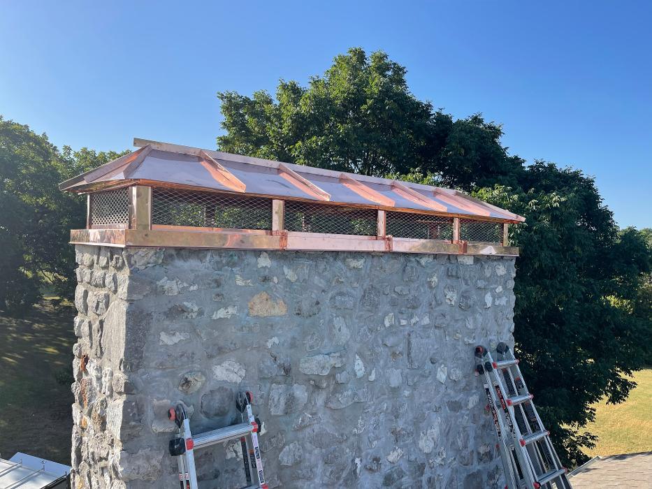 Top Hat Chimney & Roofing Image