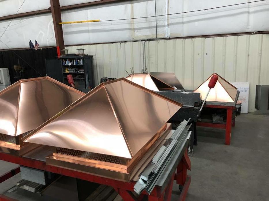 Top Hat Chimney & Roofing Image