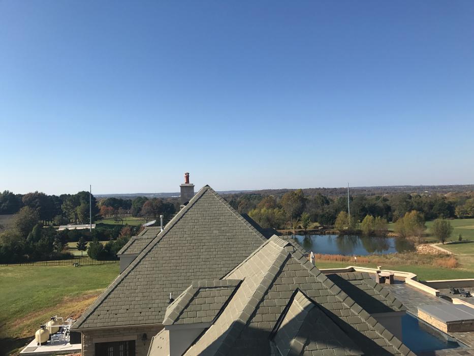 Top Hat Chimney & Roofing Image