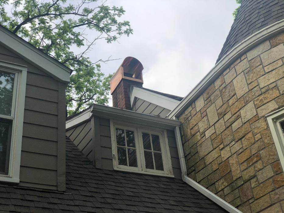 Top Hat Chimney & Roofing Image
