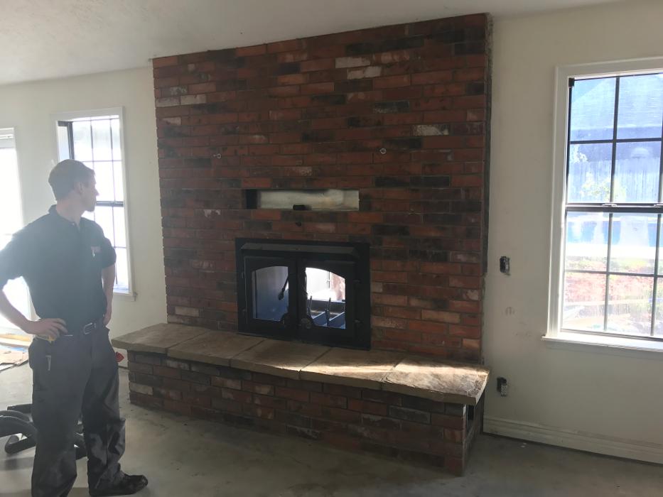 Top Hat Chimney & Roofing Image