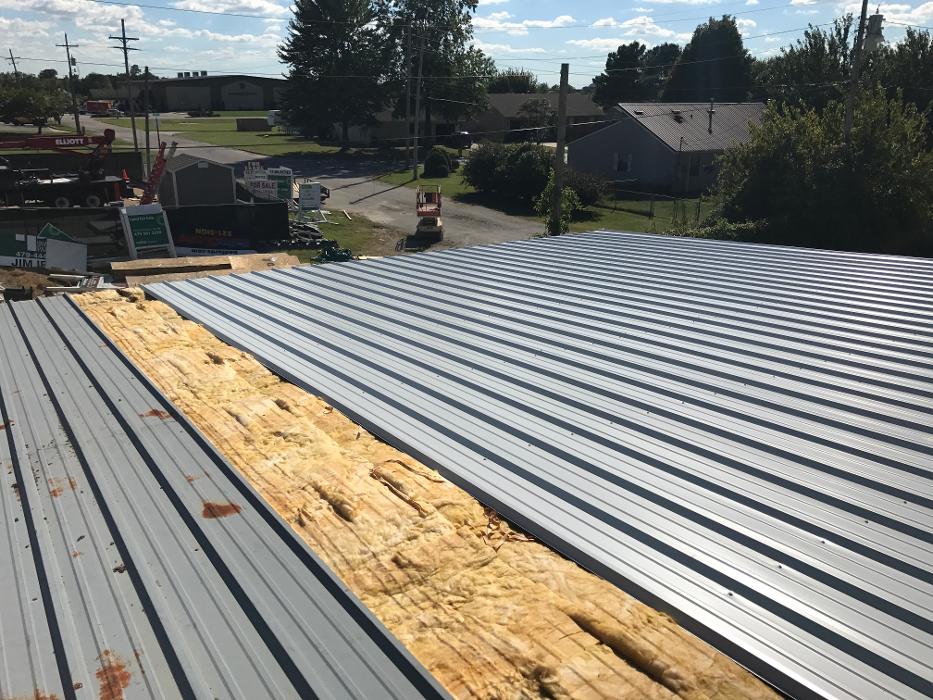 Top Hat Chimney & Roofing Image