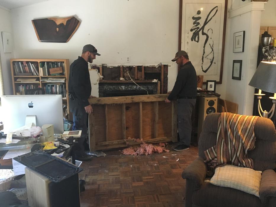 Top Hat Chimney & Roofing Image