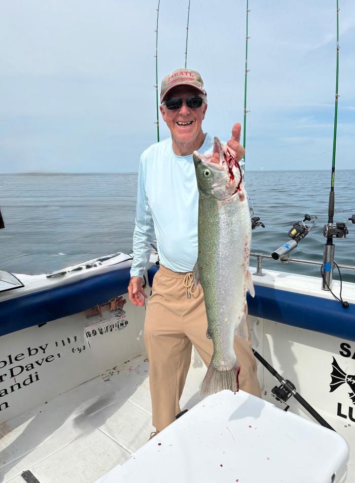 Bonus Steelhead Trout caught while fishing the Lake Erie waters of Lorain, Ohio!