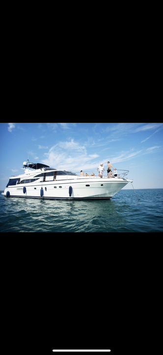 RIVERS YATCHING location de bateau, canoë, kayak et planche à voile