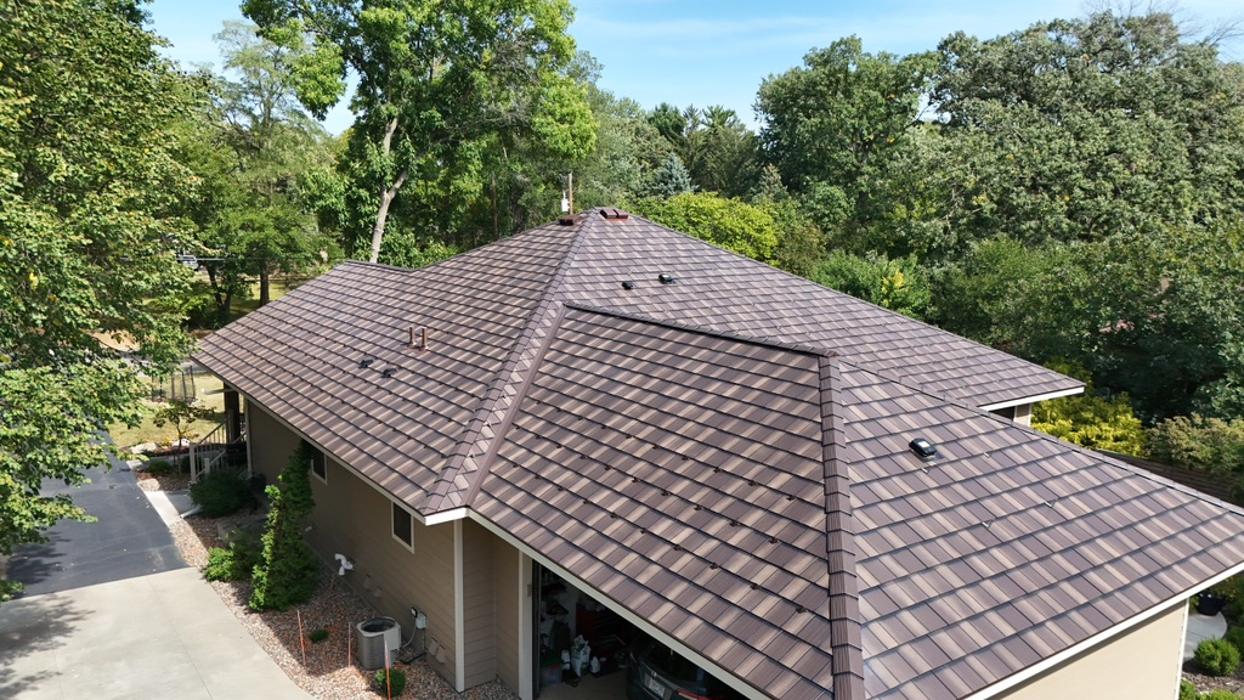 Sela Roofing & Remodeling Image