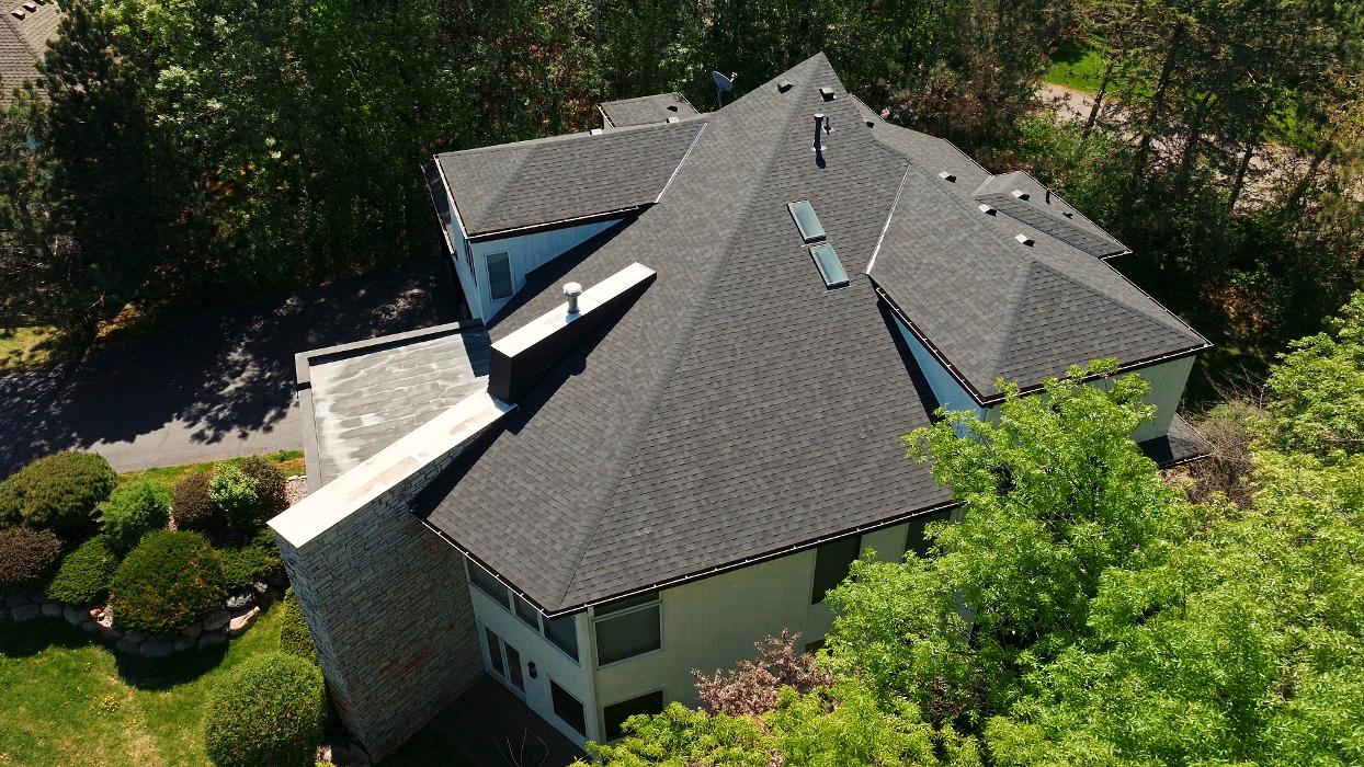 Sela Roofing & Remodeling Image