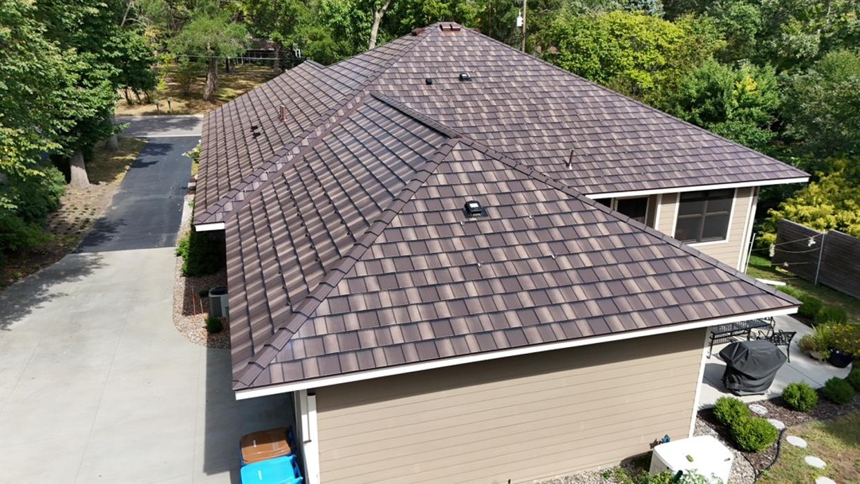 Sela Roofing & Remodeling Image