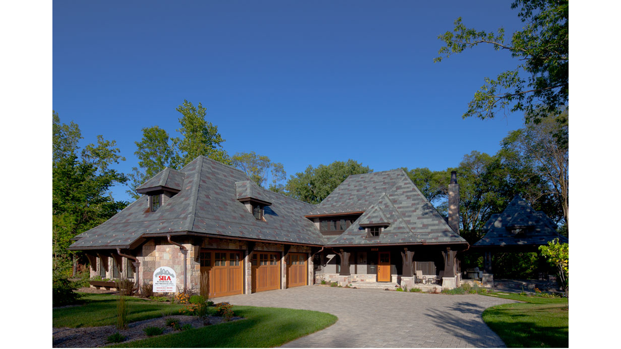 Sela Roofing & Remodeling Image