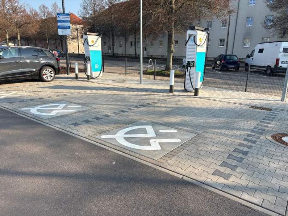 Shell Recharge Charging Station, Große Diesdorfer Straße in Magdeburg