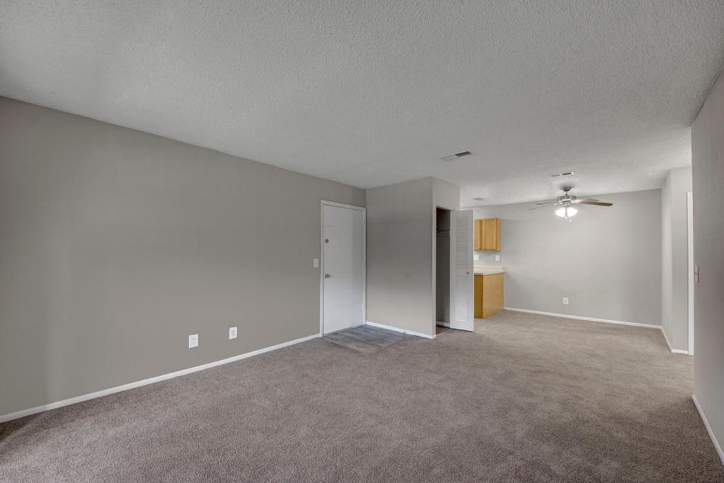 The Point at Arrowhead Apartments
