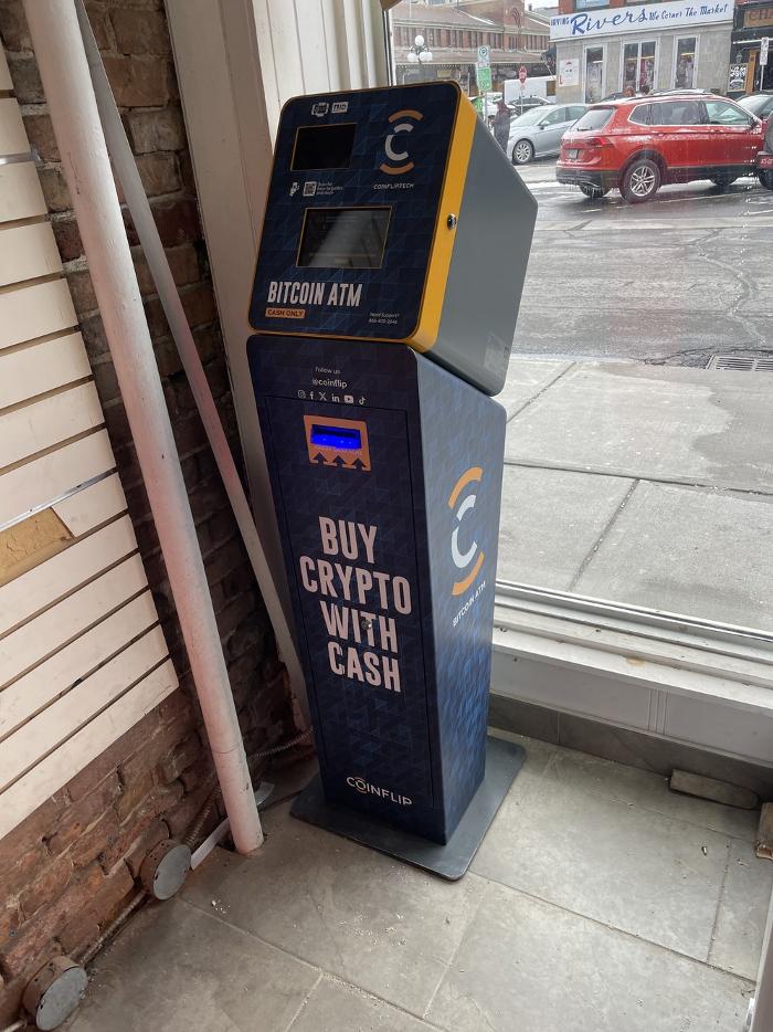 CoinFlip Bitcoin ATM - Mr. Smoke (Ottawa)