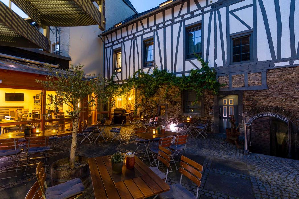 AKZENT Hotel Roter Ochse, Hochstraße in Rhens