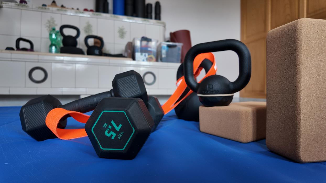 Praxis für Gesundheit Tanja Morandi | Medizinische Massage | Lymphdrainage | Fussreflexzonenmassage | Coaching, Bergstrasse in Teufenthal