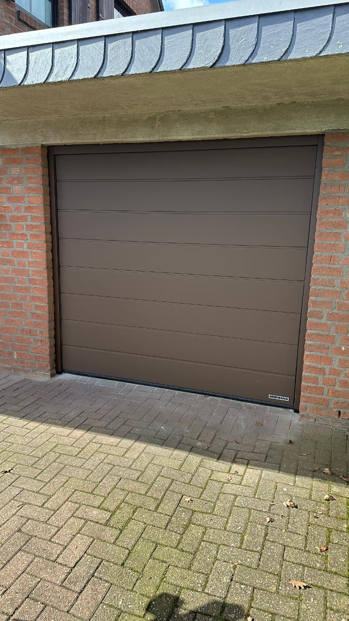 Frank Winkler Montagen, Hofacker in Kleve
