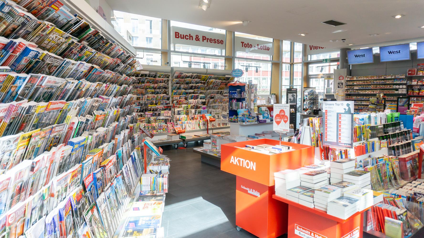 Schmitt & Hahn Buch und Presse im Bahnhof Rüsselsheim, Bahnhofsplatz in Rüsselsheim am Main