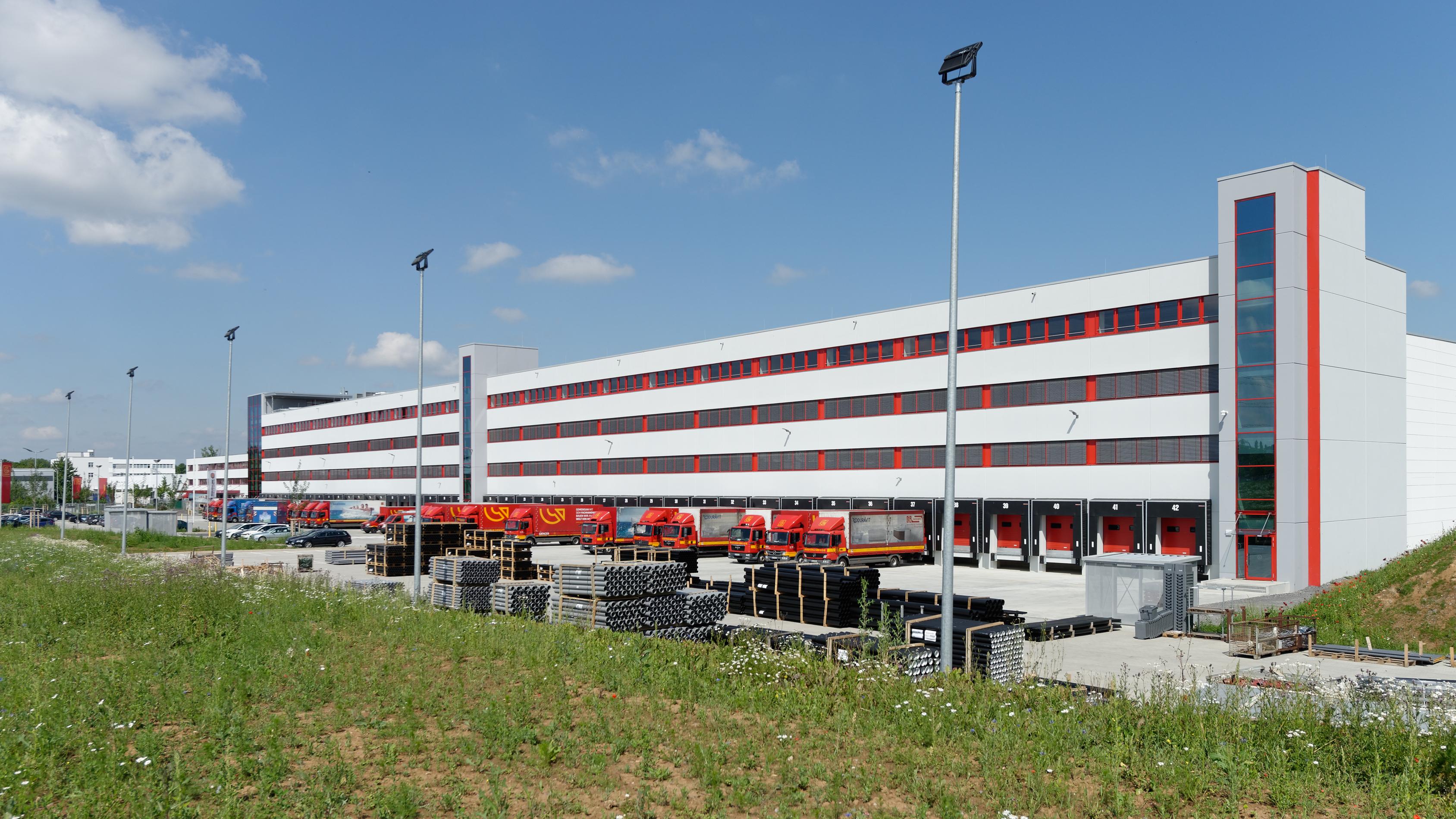 WILHELM GIENGER HAUSTECHNIK, Marie-Curie-Straße in Kornwestheim