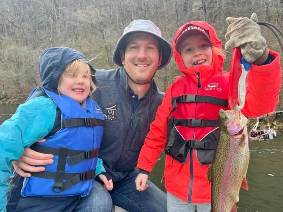 Happy Customers catching BIG Rainbow Trout on Lake Taneycomo