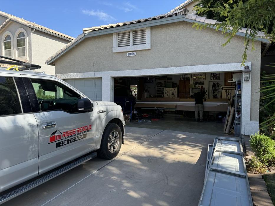 Riggs Rescue Garage Doors and Gates LLC