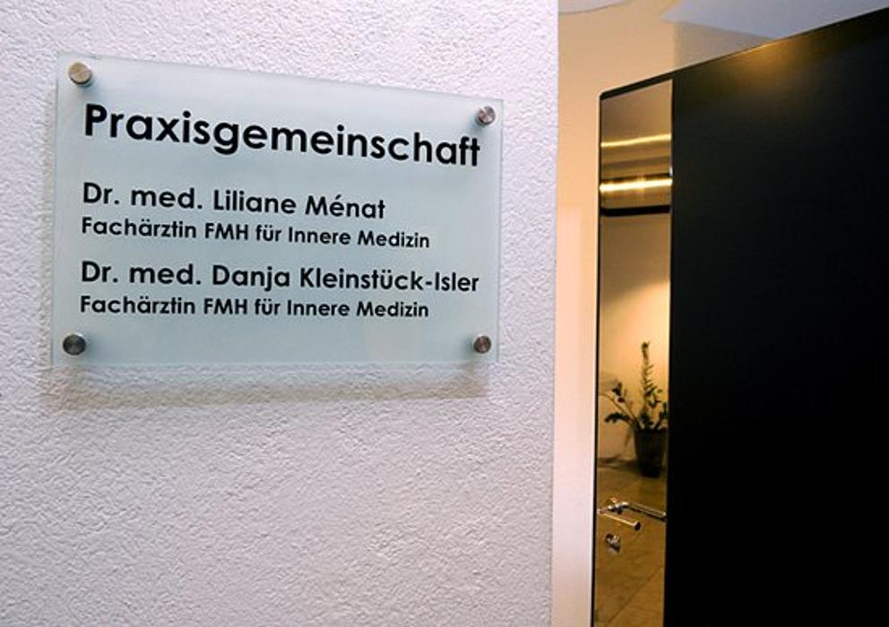 Ménat Liliane, Rudishaldenstrasse in Thalwil