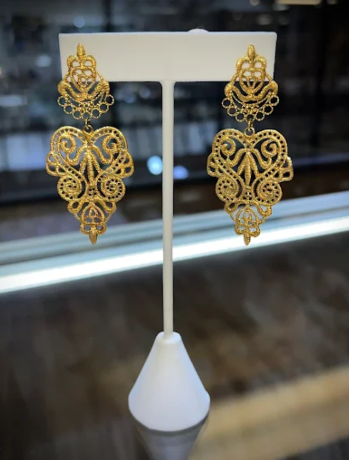 Hailey & Logan Jewelers- We Buy Gold Image