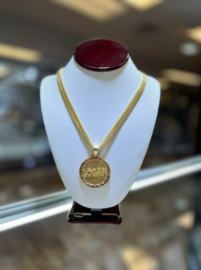 Hailey & Logan Jewelers- We Buy Gold Image