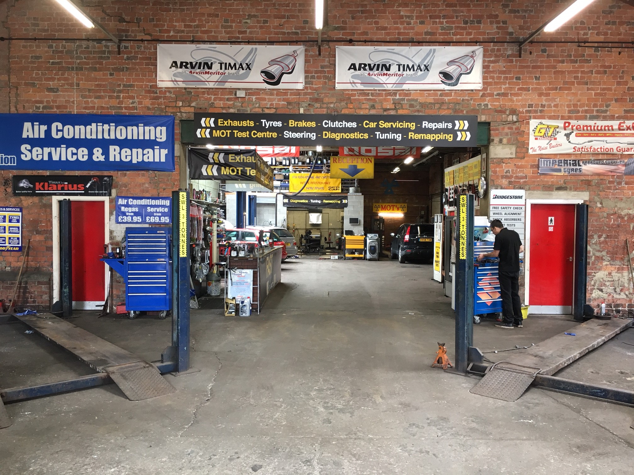 Automobile Garage in Leeds Infobel United Kingdom