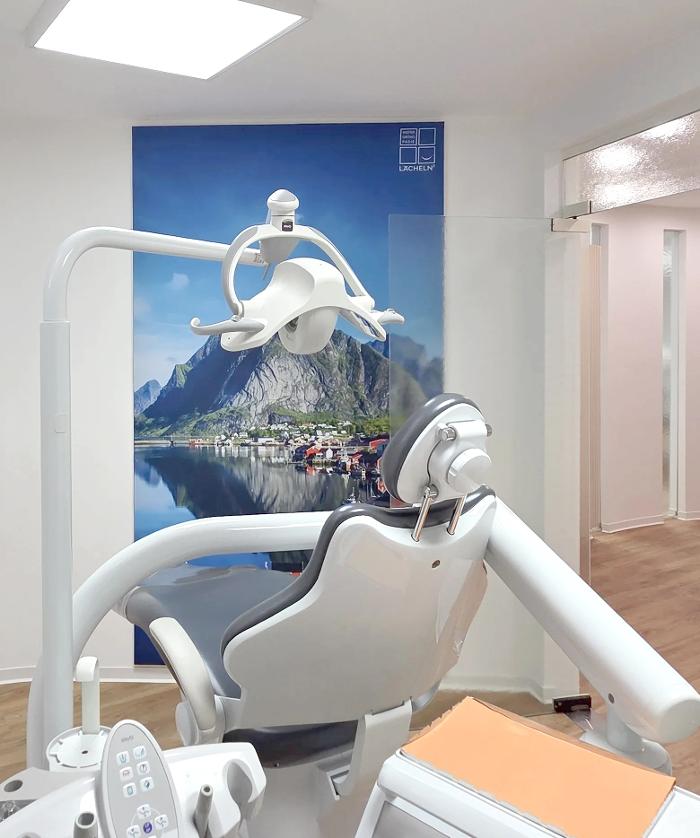 Lächeln im Quadrat | Kieferorthopädie Mannheim | Dr. Julia Keller, Collinistraße in Mannheim