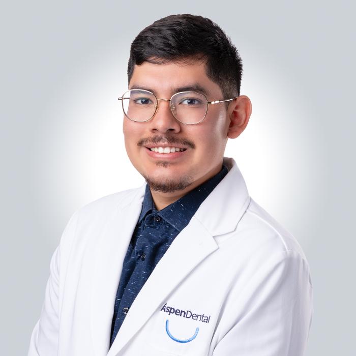 Emanuel De La Fuente, DDS, DMD