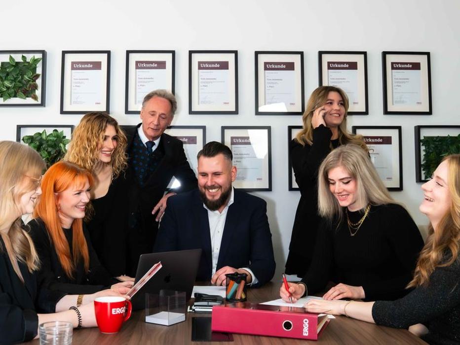 ERGO Versicherung Tom Annowsky, Teichgasse in Weißenfels