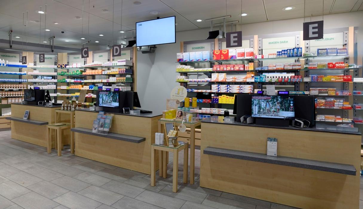 Neumarkt Apotheke Drogerie, Altstetterstrasse in Zürich