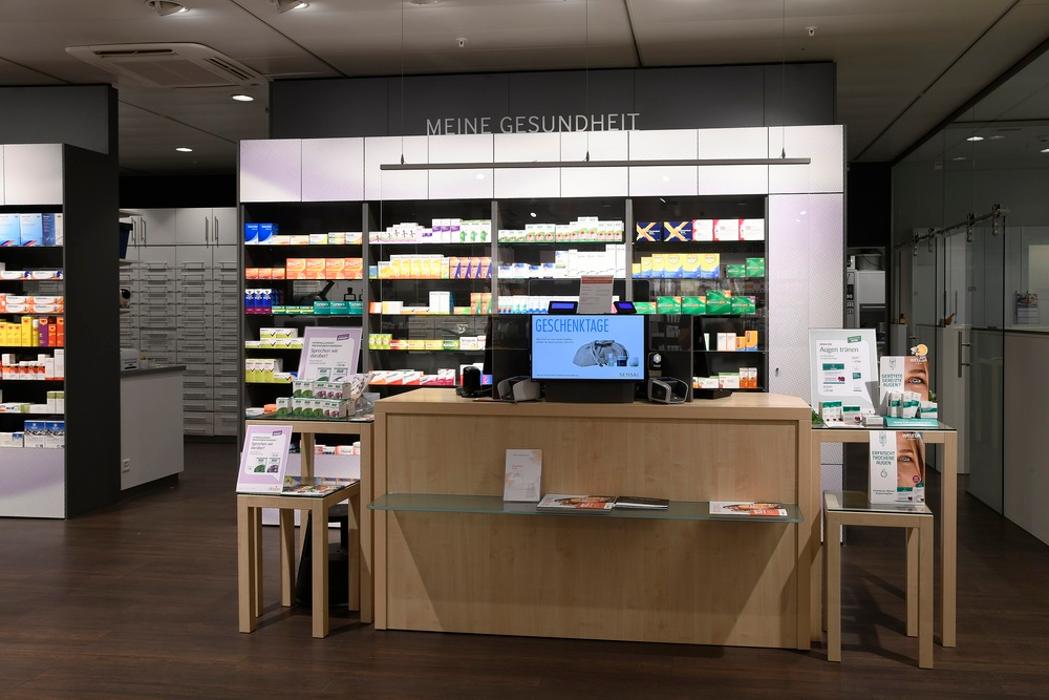 DROPA Apotheke Gundelitor, Güterstrasse in Basel