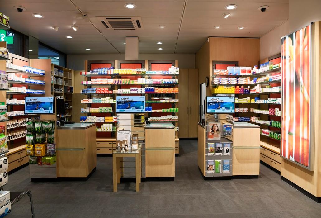 DROPA Apotheke Bern, Neuengasse in Bern