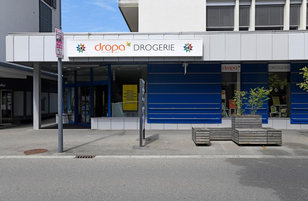 DROPA Drogerie Flawil, Bahnhofstrasse in Flawil