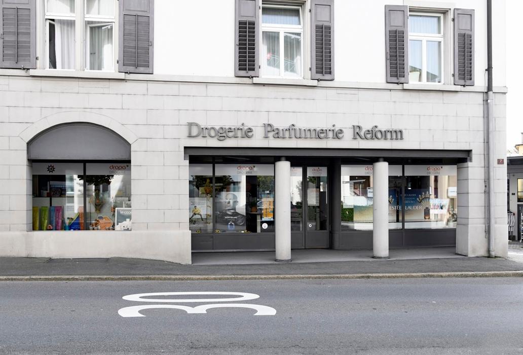 DROPA Drogerie Rogger, Bahnhofstrasse in Küssnacht