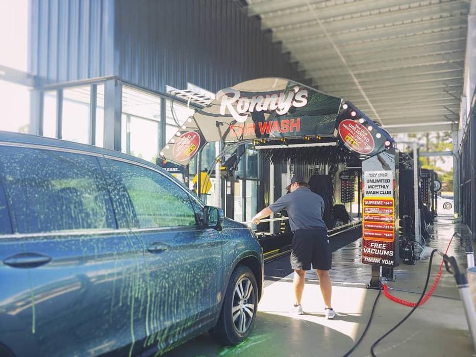 Ronny’s Car Wash - Selma