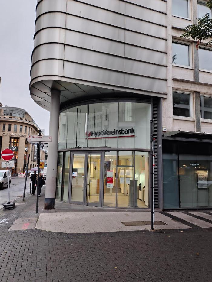 HypoVereinsbank Köln, Breite Straße in Köln