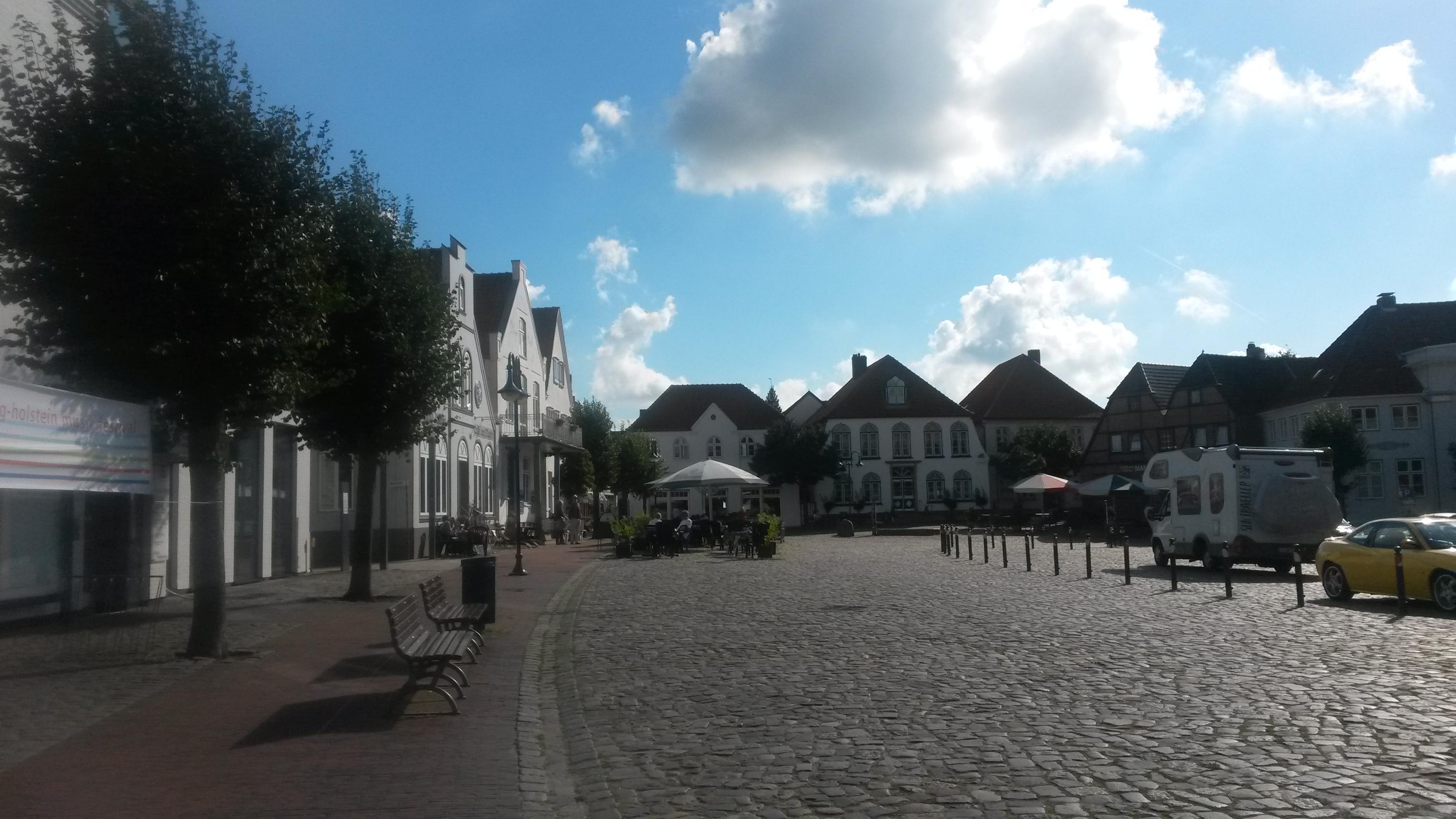 Hotel Zur Linde Rolf und Gerd Rogalla GbR, Südermarkt in Meldorf