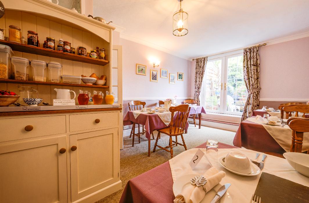 Breakfast Room