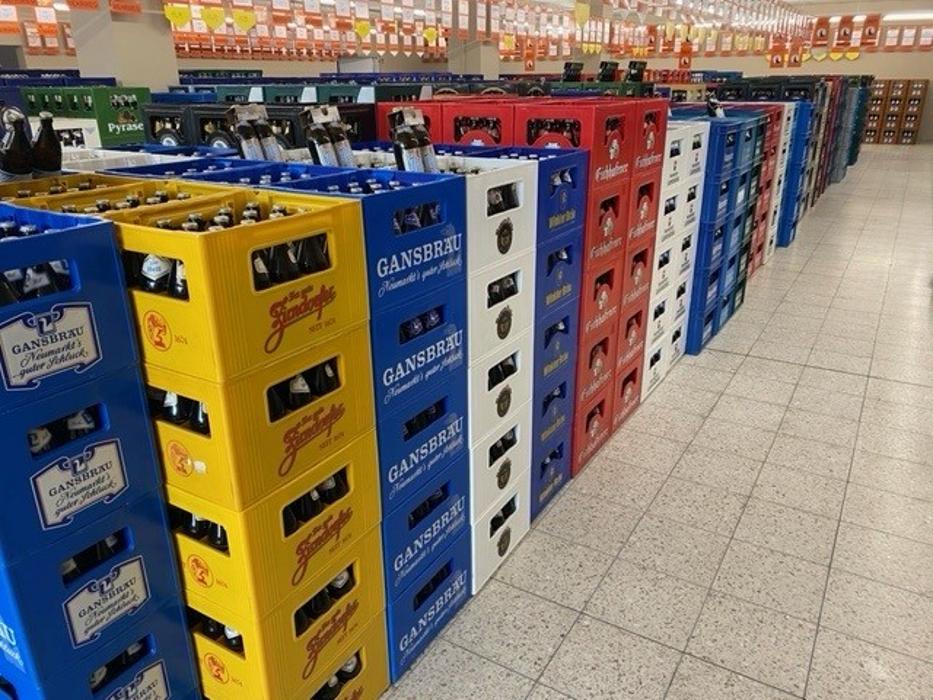 Hausler Getränkemarkt, Nürnberger Straße in Seubersdorf in der Oberpfalz