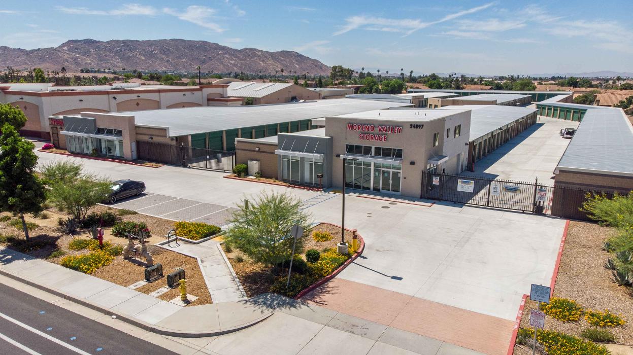 Safe and secure self-storage facility in Moreno Valley, California