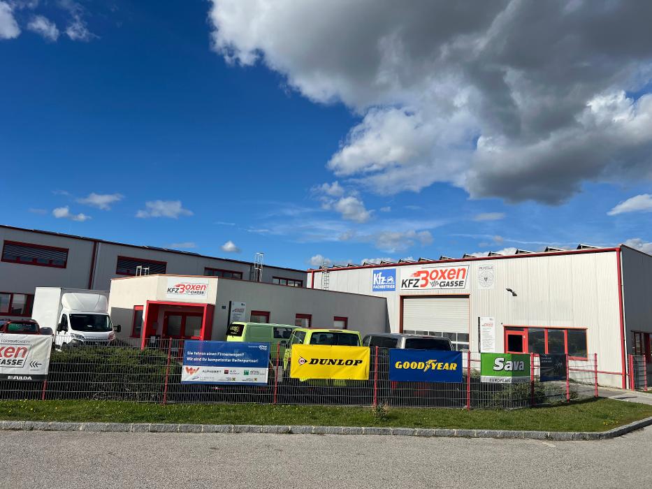 Autowerkstatt Trumau: KFZ Reparatur & Service | KFZ Boxengasse OG, Ubersiedlungs-Experts Gasse in Trumau