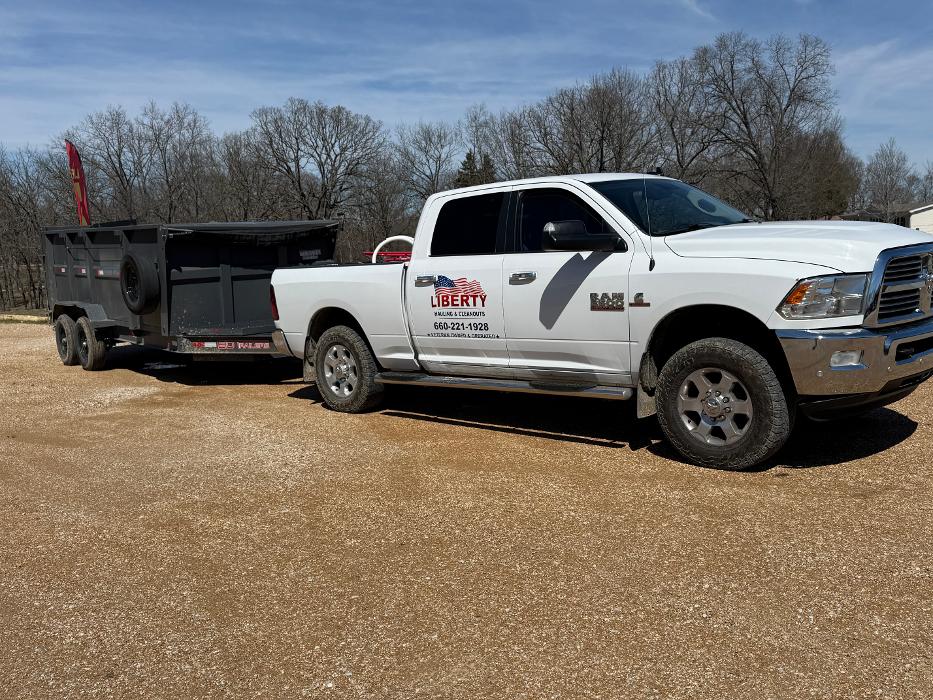 Liberty Hauling & Cleanouts