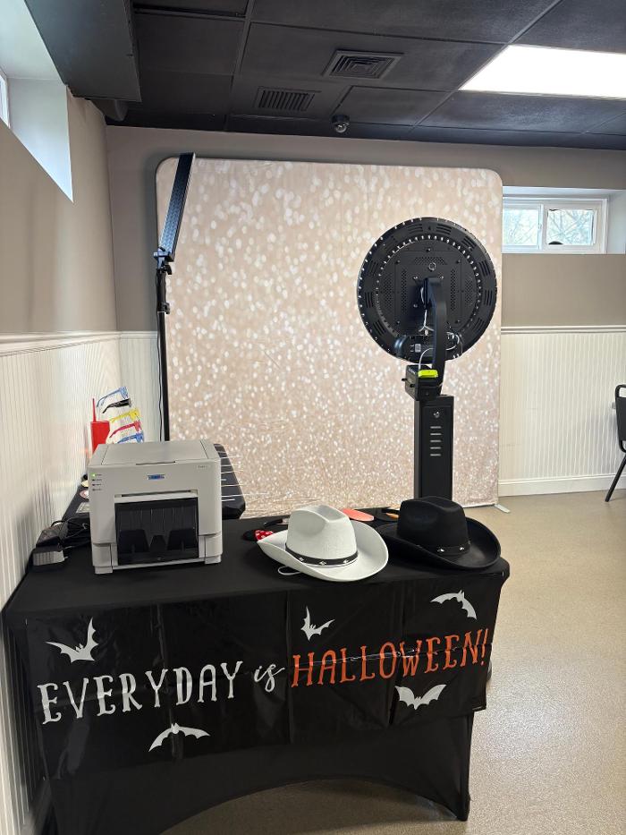 Quik Pik Photo Booth