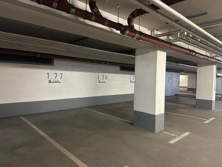 ampido Parkplatz, Sechtemer Straße in Köln