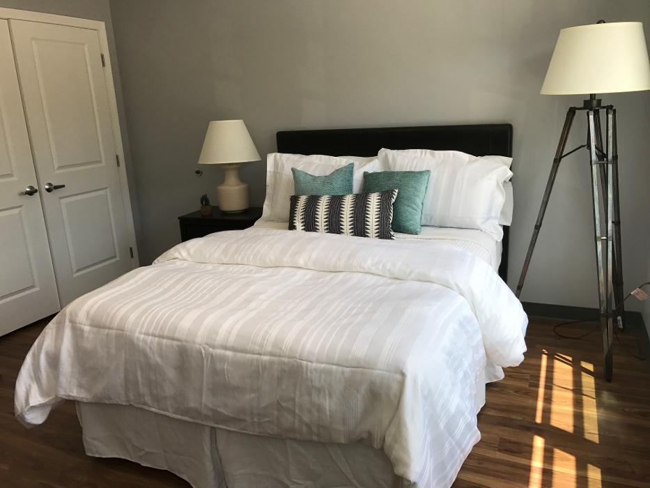 The Ridge at Eastern Trails Apartments
