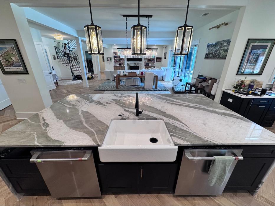 Custom cabinets and quartz countertops project by TS Cabinets in Charleston, SC. High-end custom kitchen cabinets, marble and granite countertops installation, and luxury kitchen remodeling services. 