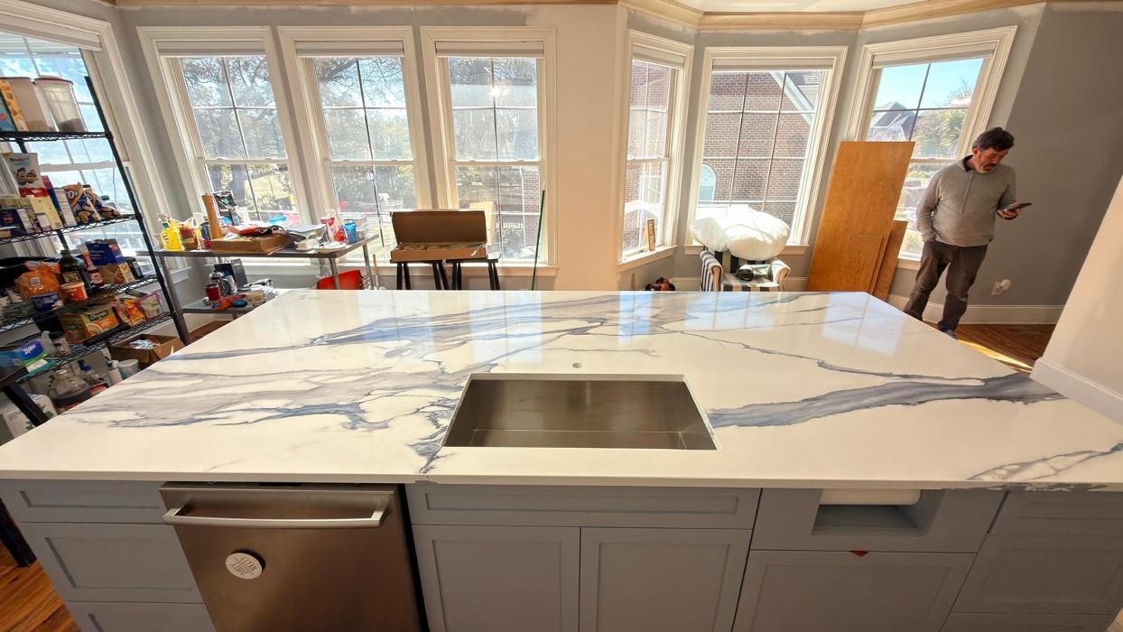 Custom cabinets and quartz countertops project by TS Cabinets in Charleston, SC. High-end custom kitchen cabinets, marble and granite countertops installation, and luxury kitchen remodeling services. 